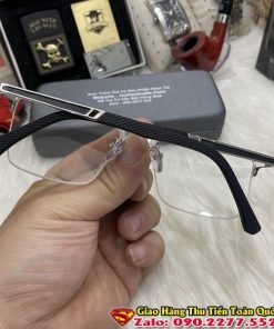 Kính Lão Cho Người Già - Kính Đọc Sách